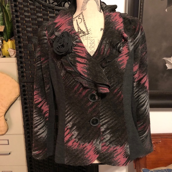 EUC Women’s VEX collection button blazer with fabric  rose embellishment - Picture 5 of 12